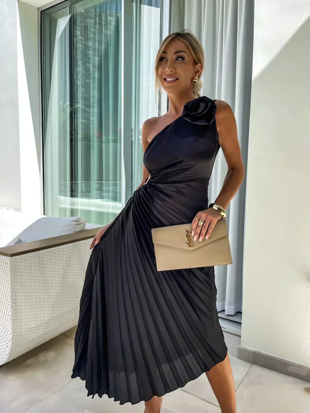 Marivelle - Pleated Glamour Dress