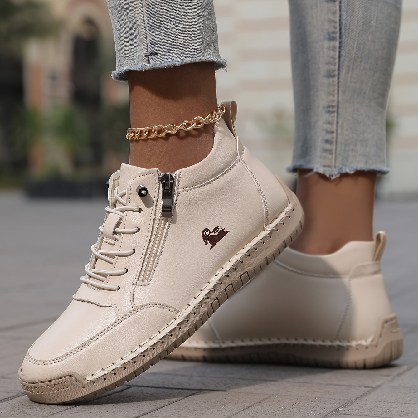 Lyse™ | Therapeutic comfort sneakers
